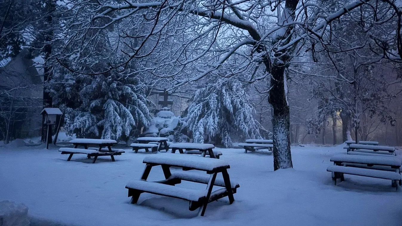 12 centiméteres hótakaróval ébredt az egyik legszebb magyar vidék, gyönyörű fotók készültek