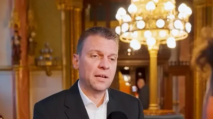 Menczer Tamás a Tisza Párt jelöltjeiről: Túl baloldaliak, túl brüsszeliek