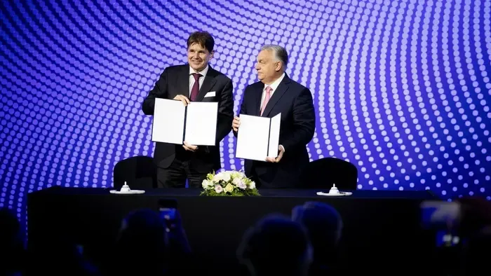 Nagy bejelentésre készül Orbán Viktor – Jó hírrel kezdhetik a hetet a kkv-k