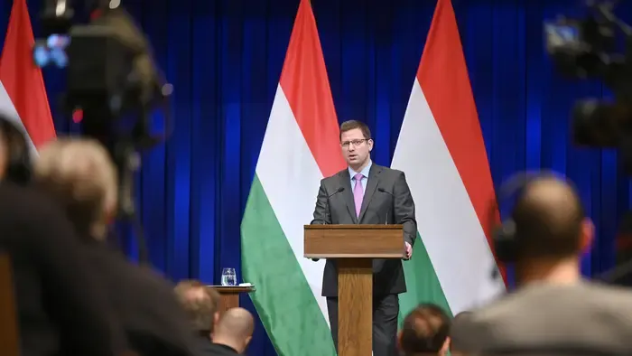 Gulyás Gergely: kulcsfontosságú, hogy az EU támogassa az amerikai béketörekvéseket