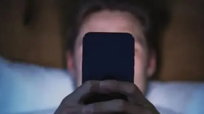 Szörnyeteggé válunk a kanapén? – Sokkoló modell mutatja meg, mi várhat ránk