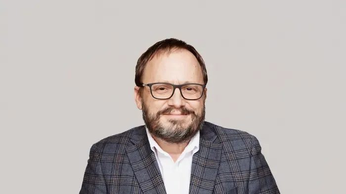 A Tisza szakértője elismerte, ha kormányra jutnak, adómegszorításokat vezetnek be