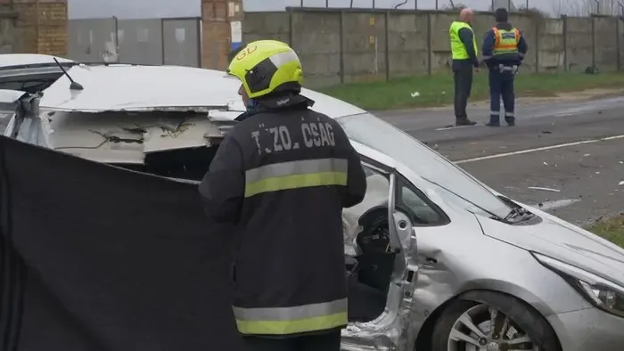 Terhes feleségét is a roncsban hagyta a drogos ámokfutó Aszódnál, fény derült D. Sándor sötét múltjára