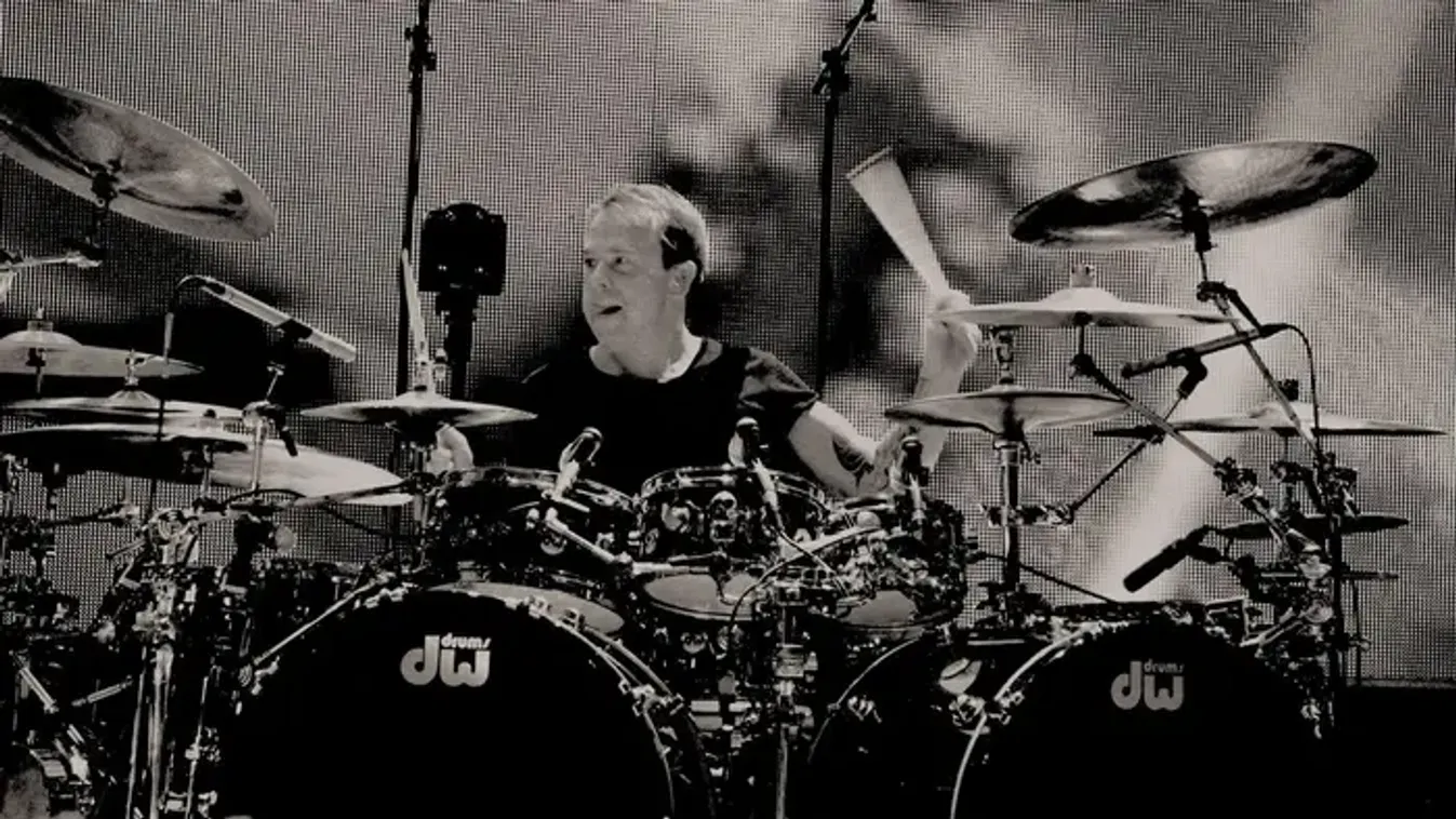 Nem akárki lesz a meglepetés vendég a 101 Hang - Depeche Mode Special Tribute produkcióban