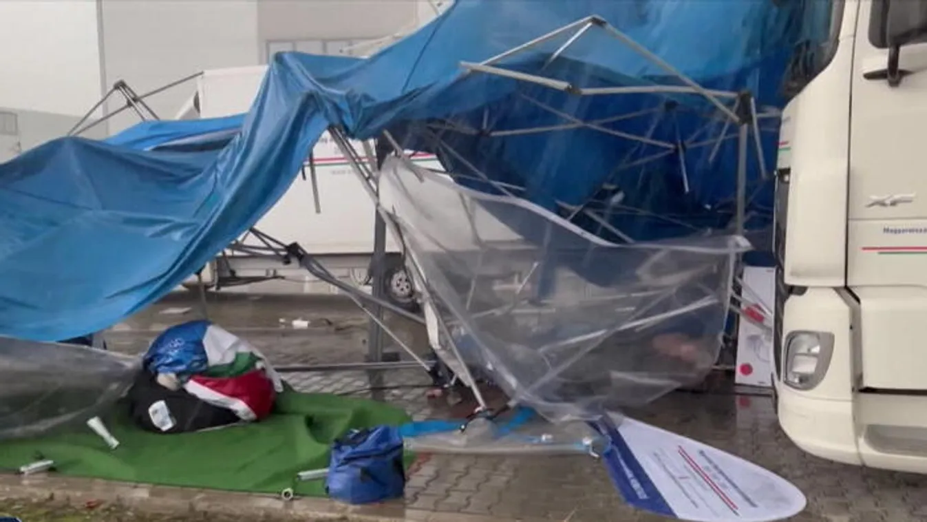 Jéggel, óriási széllel érkezett a vihar