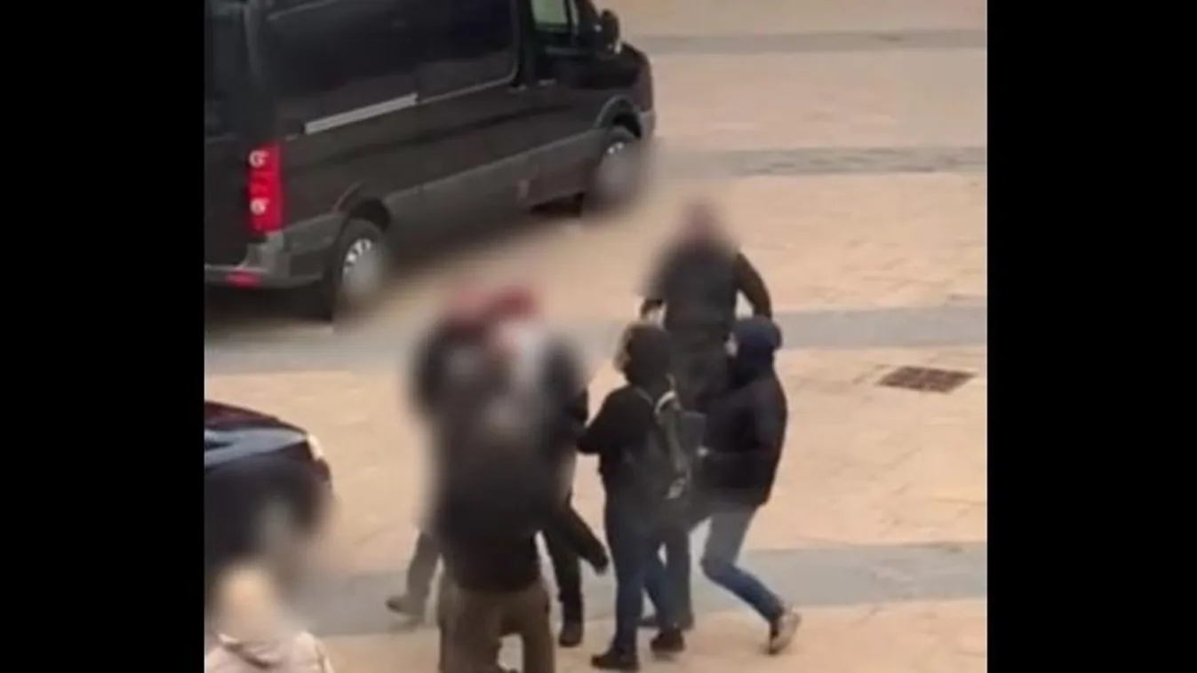 Videón a rajtaütés, álrendőrre csaptak le Siófokon