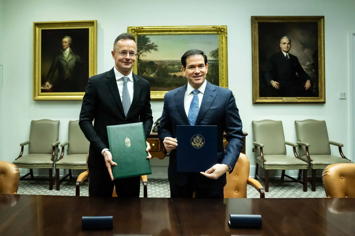 SZIJJÁRTÓ Péter; RUBIO, Marco
