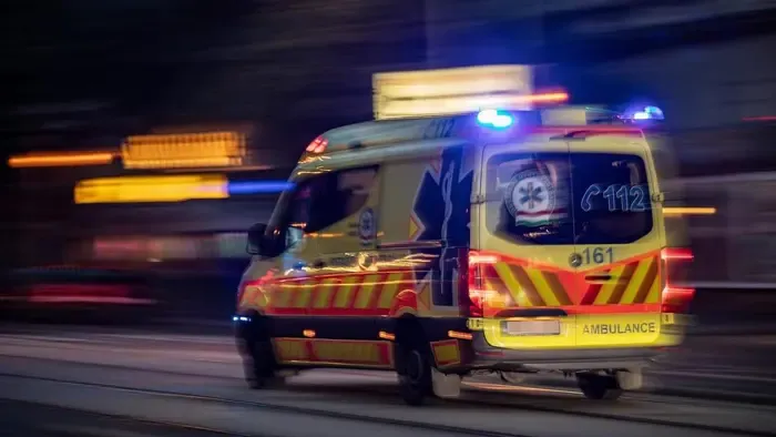 Fiatalokért sietett a mentő Turára, jelenleg is az életükért küzdenek