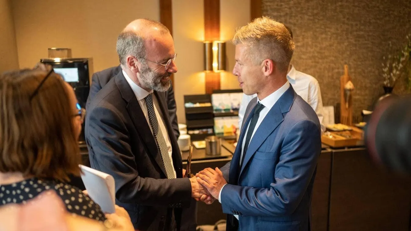 Magyar Péter ismét hazugságot terjeszt, miközben az ő néppárti főnökei készülnek a háborúra