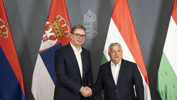 Drámai helyzetbe került Szerbia az amerikai szankciók miatt, Magyarország a segítségére siet