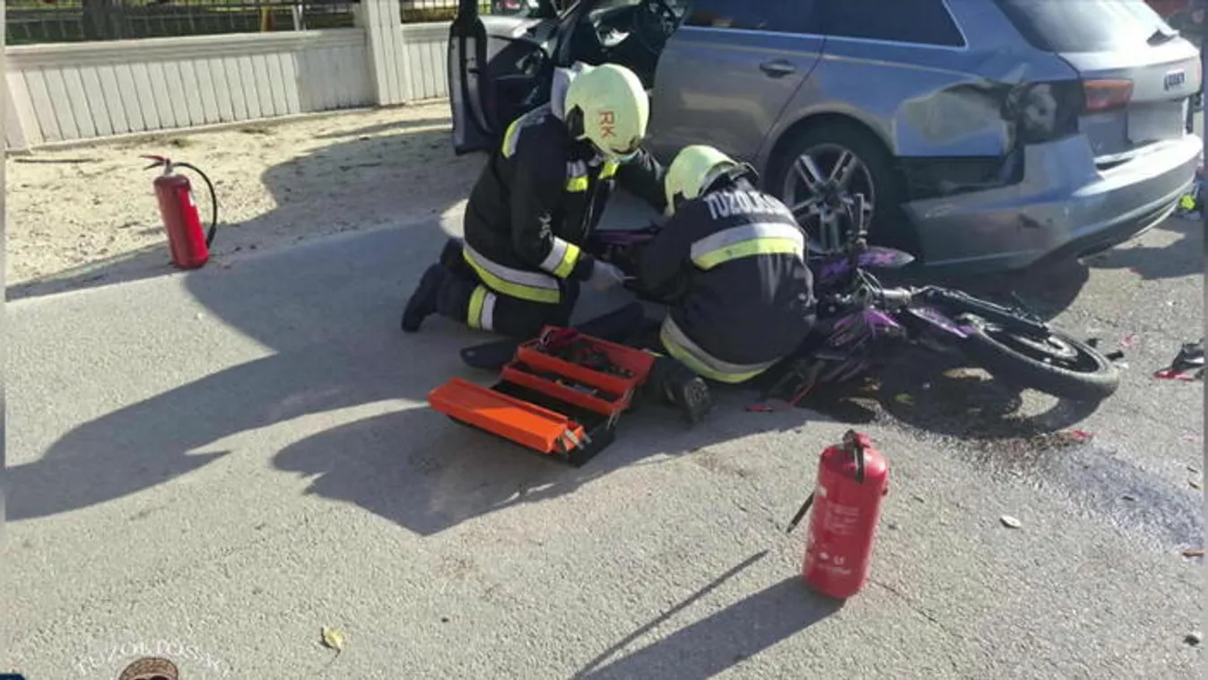 Autónak ütközött a motoros, meghalt
