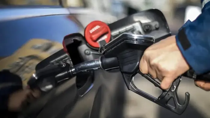 Üzemanyagár-változás: Ha tud, még ma tankoljon!