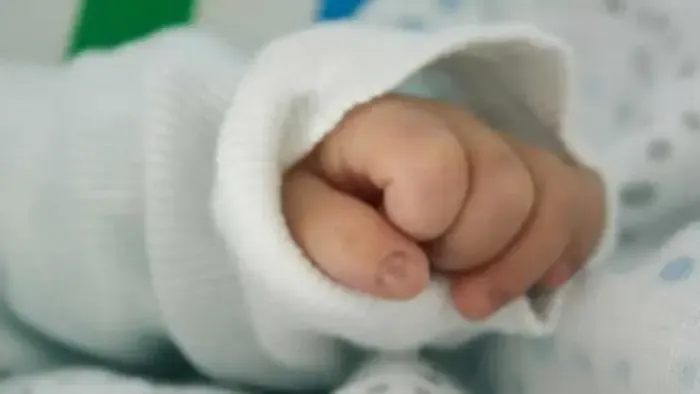 Saját szülei erőszakoltak meg egy három hónapos csecsemőt és kétéves testvérét