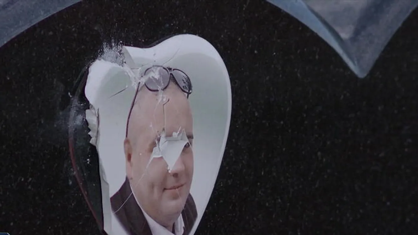 Megrongálták a sírt Halottak Napjára