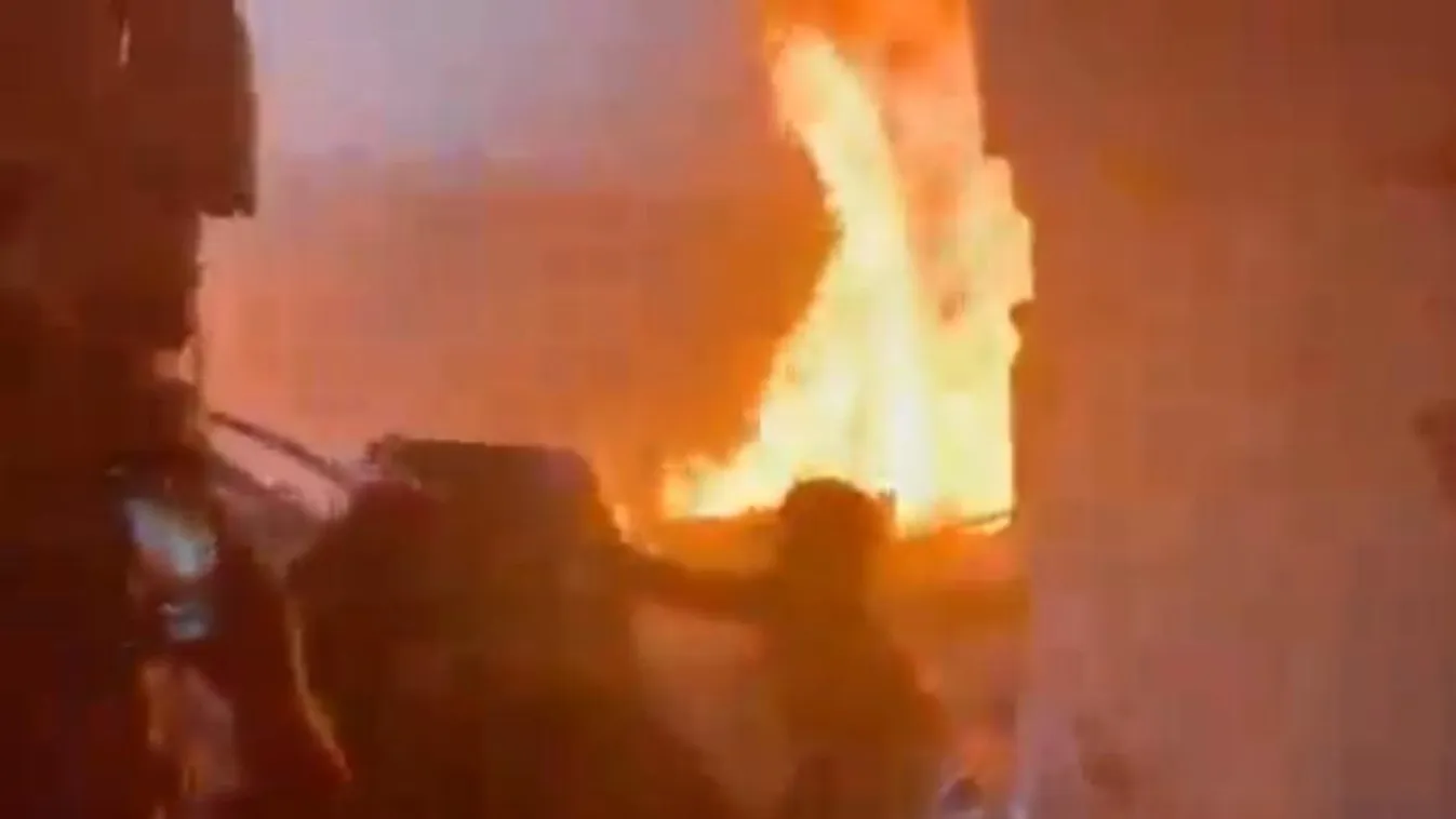 Többen meghaltak egy pakisztáni ragasztógyárban történt robbanás miatt