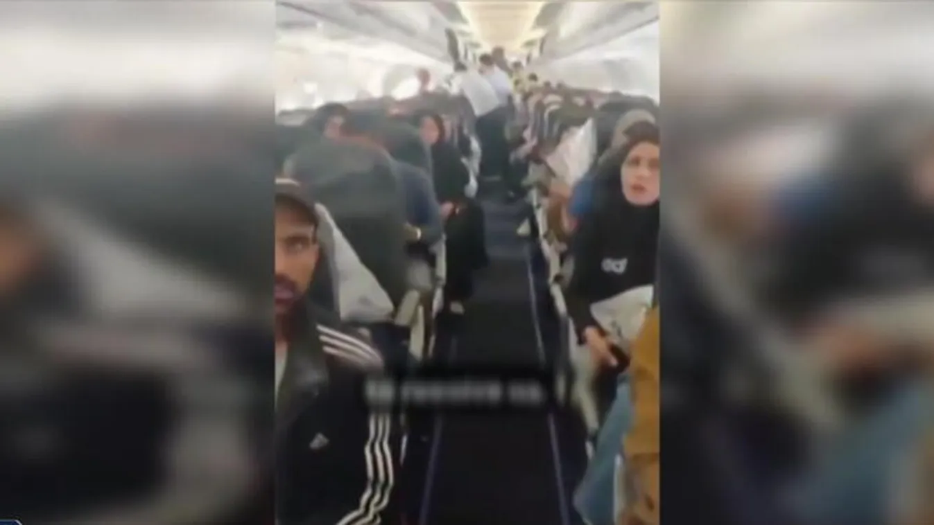 Rejtélyes repülőjárattal menekültek