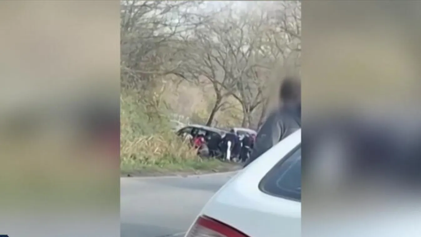 Egymást ütötték a baleset után
