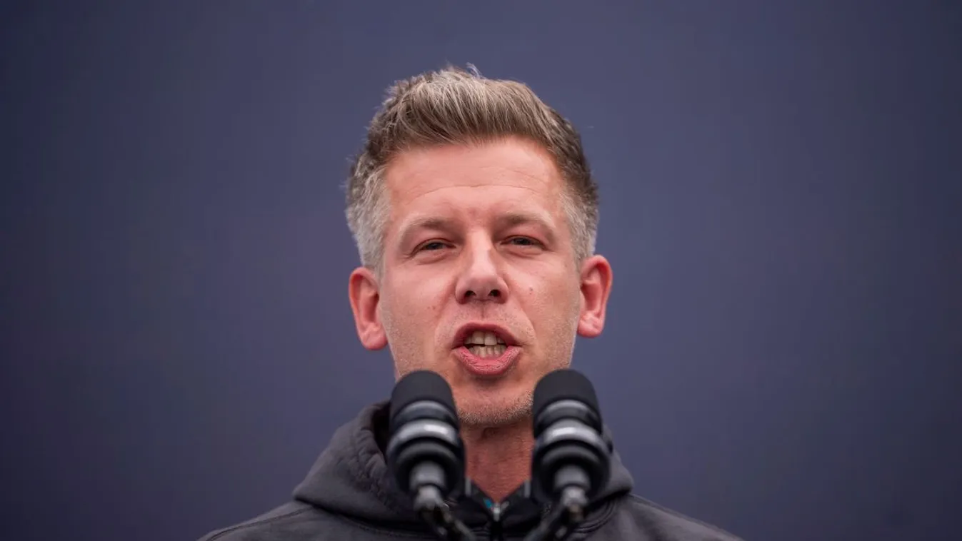 Magyar Péter paranoiásan őrjöng a Tisza adatbotrány miatt, rohamtempóban esik szét pártja