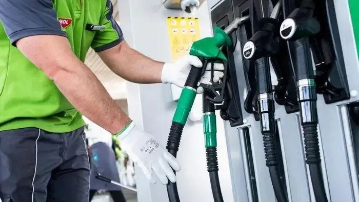 Hétvégétől olcsóbb lesz a üzemanyag Magyarországon, de nem mindenkinek