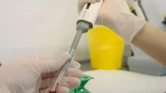 Szigorú korlátozás alatt egy borsodi település, a halálos vírusfertőzés az egész vármegyét sújtja