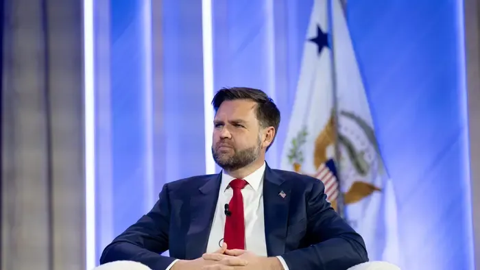 J.D. Vance: Trump célja, hogy Oroszország és Ukrajna kereskedjen és kulturális kapcsolatokat építsen, ne háborúzzon