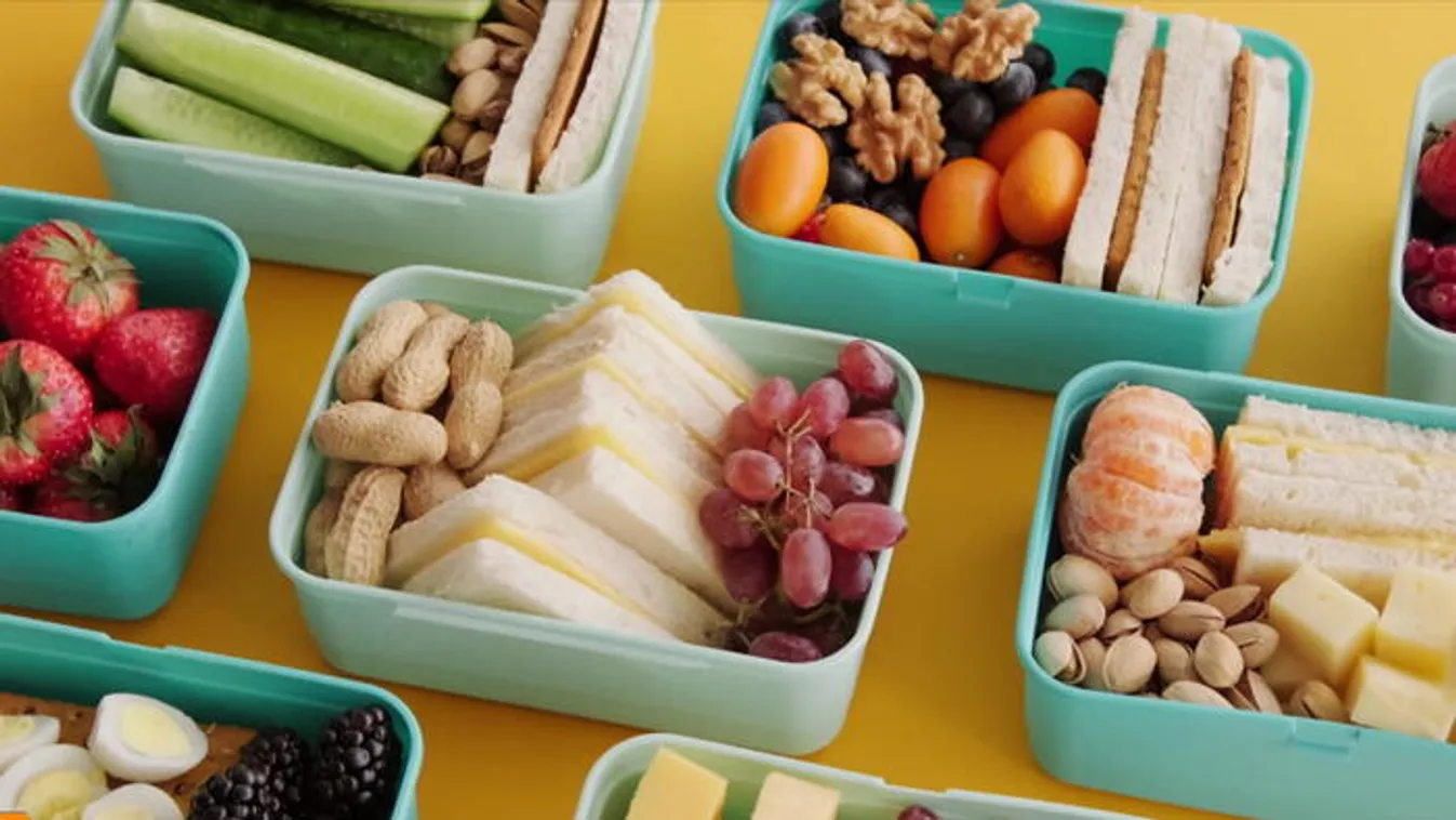 Mutasd, mi van benne!