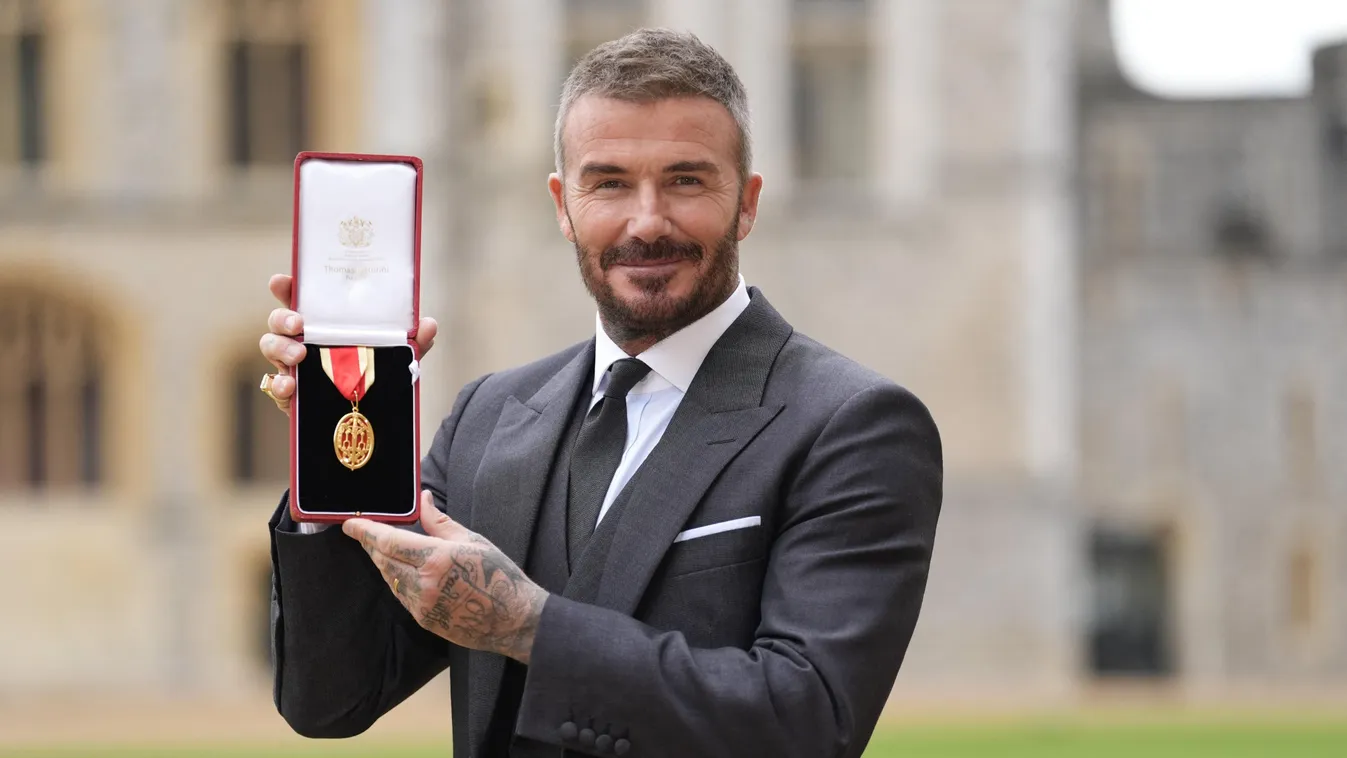 Hoppá! Lovaggá ütötték David Beckhamet, a sportlegenda könnyeivel küszködött a ceremónián