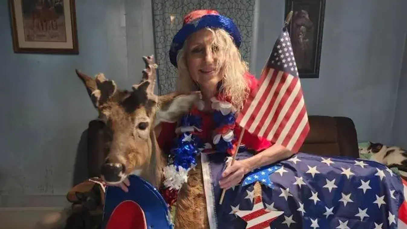 Holtan találták a nagymamát, aki 12 évig nevelt egy megmentett szarvast