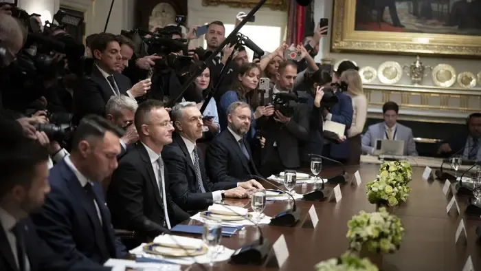 Lázár János: Úgy megyünk haza, hogy minden magyar embernek tudtunk segíteni