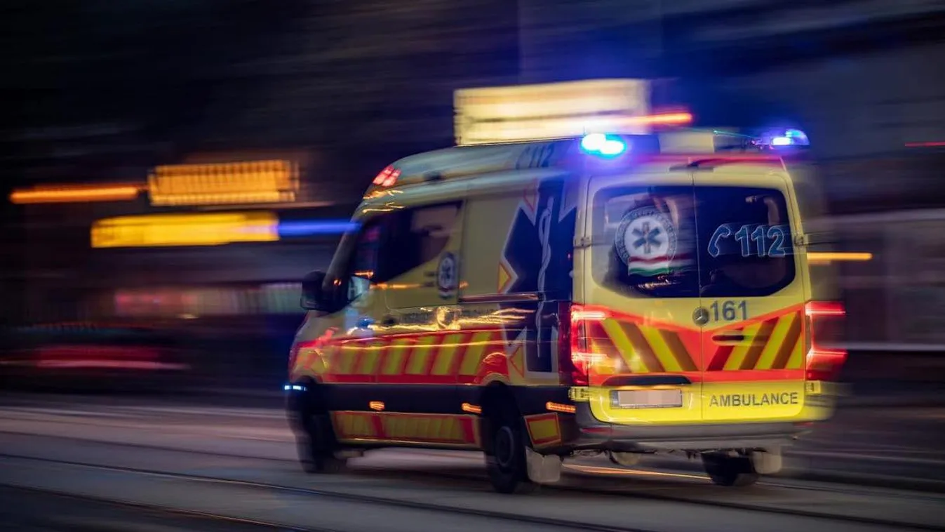 Fiatalokért sietett a mentő Turára, jelenleg is az életükért küzdenek