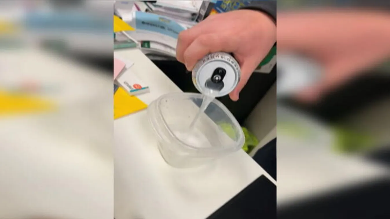 Műanyagot találtak egy népszerű energiaitalban