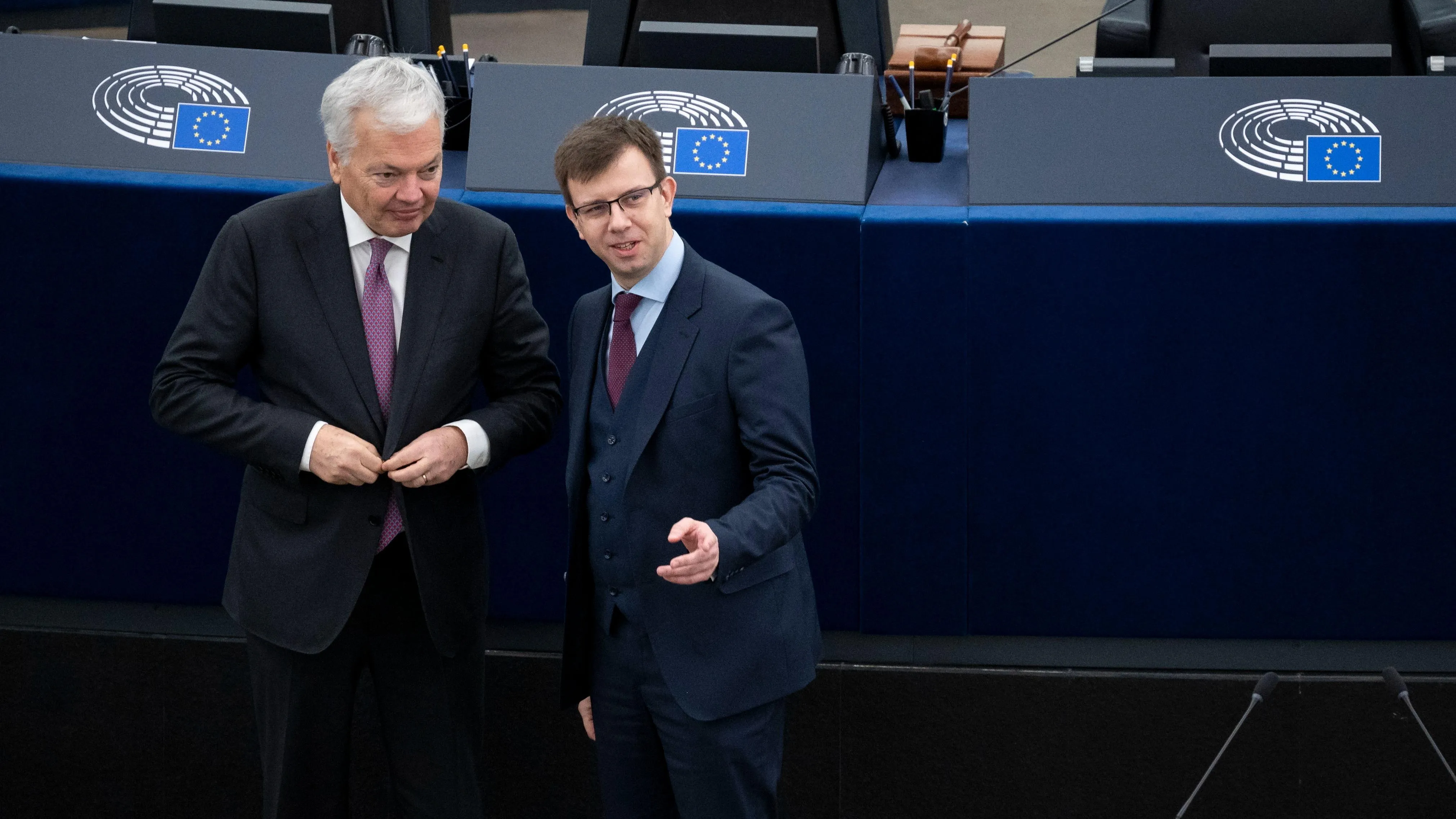 Magyarország kíméletlen belga ellenfele korrupciós ügy miatt került a vádlottak padjára