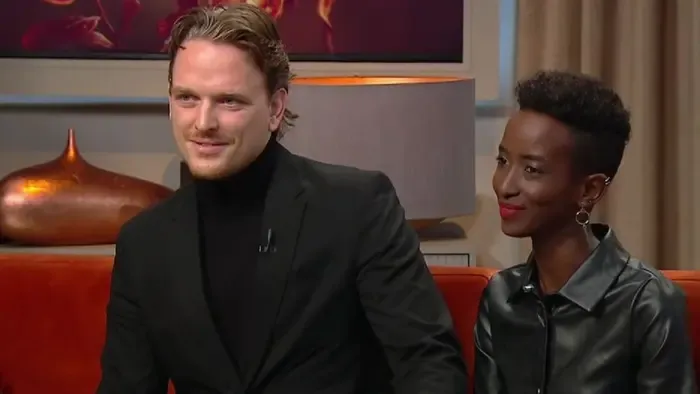 Megmutatta 3,5 hónapos kisfiát a topmodell: ilyen édesen pózol a családi fotókon!