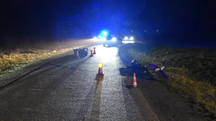 Durva fotókon a tapolcai motorbaleset, hajszálon múlt a tragédia