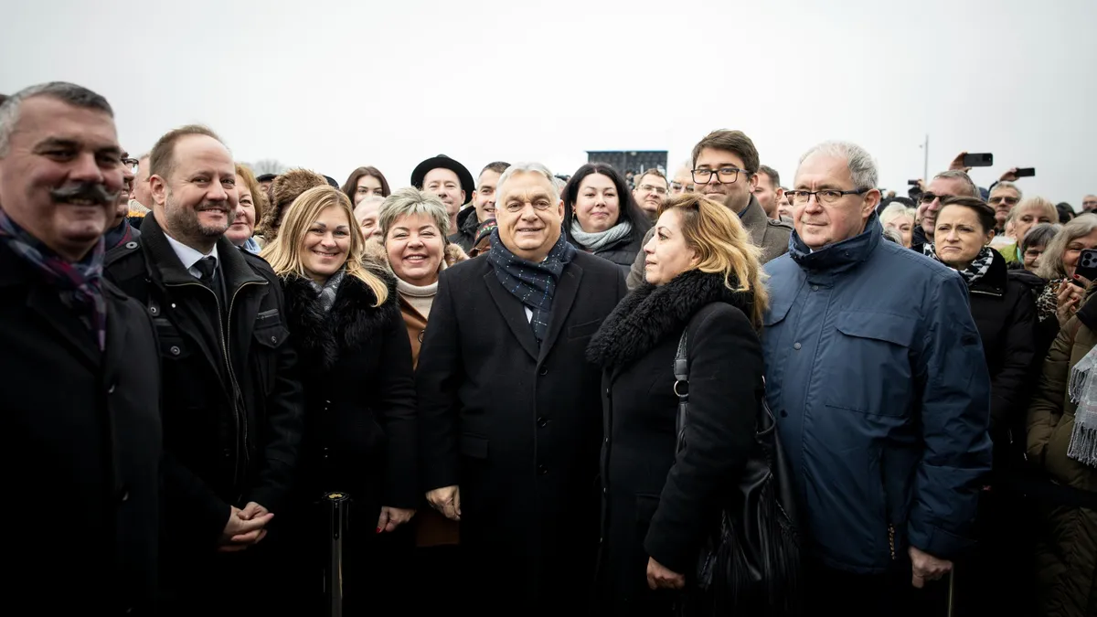 Orbán Viktor szerint nincs már messze az az idő, amikor minden magyar maximum 20 kilométerre él egy autópályától