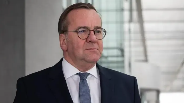 Német védelmi miniszter: 2029-ben készen állunk a háborúra - Videó