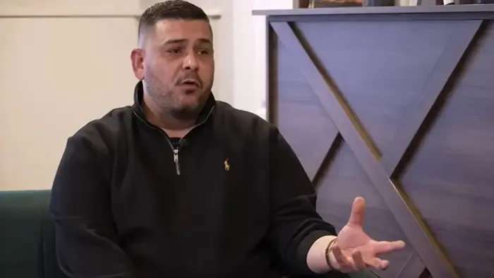 Így buliznak a gazdag ukrán hadkötelesek - bemutatta filmjét Ábrahám Róbert