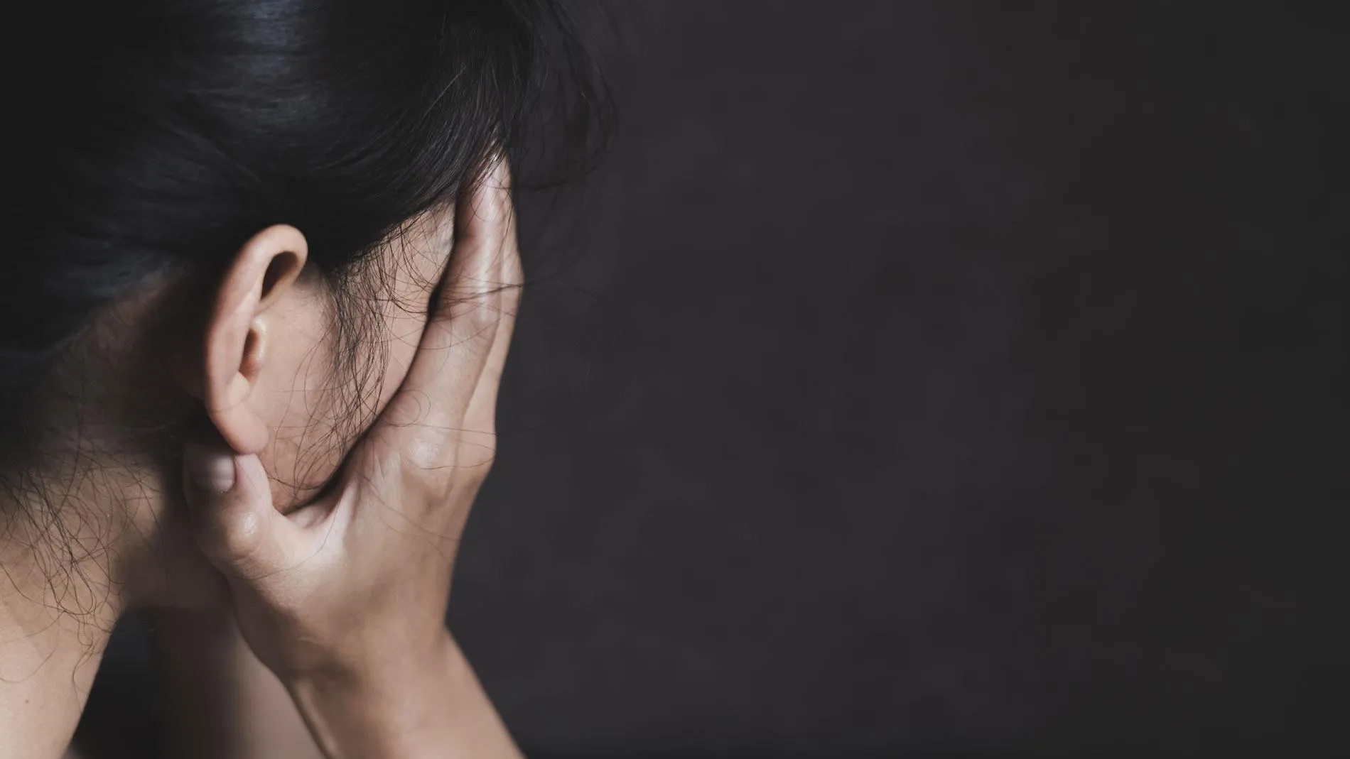 Több mint harmincan szexeltek a kiskorúval, kamasz fiú bocsátotta áruba a lányt Zalában