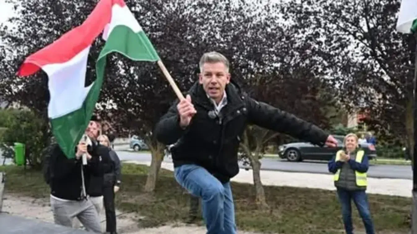 Olcsó másolat: Magyar Péter még a Fidesz egyik ikonikus himnuszát is lenyúlta (VIDEÓ)