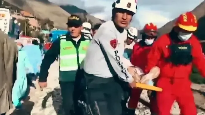 A peru Machu Picchu közelében összeütközött két turistavonat