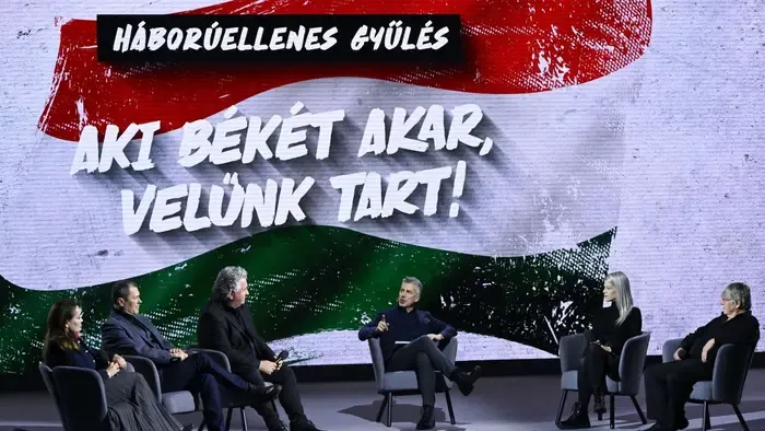 Rákay Philip meglepetéseket ígér a mai háborúellenes gyűlésre