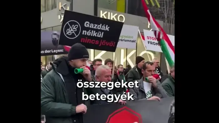 Dömötör Csaba merényletnek nevezte, hogy a Tisza Párt a tiltakozó gazdák helyett Brüsszel és a háború pártjára állt