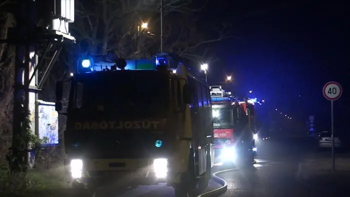 Tűz ütött ki Gödön