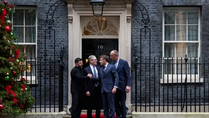 Zelenszkij Trumpnak üzent a háborúpárti európai vezetők biztatására