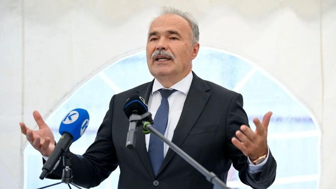 Soha nem látott méretű tüntetés Brüsszelben: ellepik a traktorok az utcákat – a magyar gazdák is ott lesznek