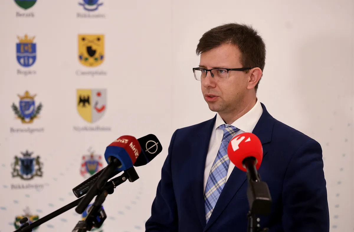 Bóka János európai uniós ügyekért felelős miniszter alapos értelmezési leckét adott a HVG újságírójának