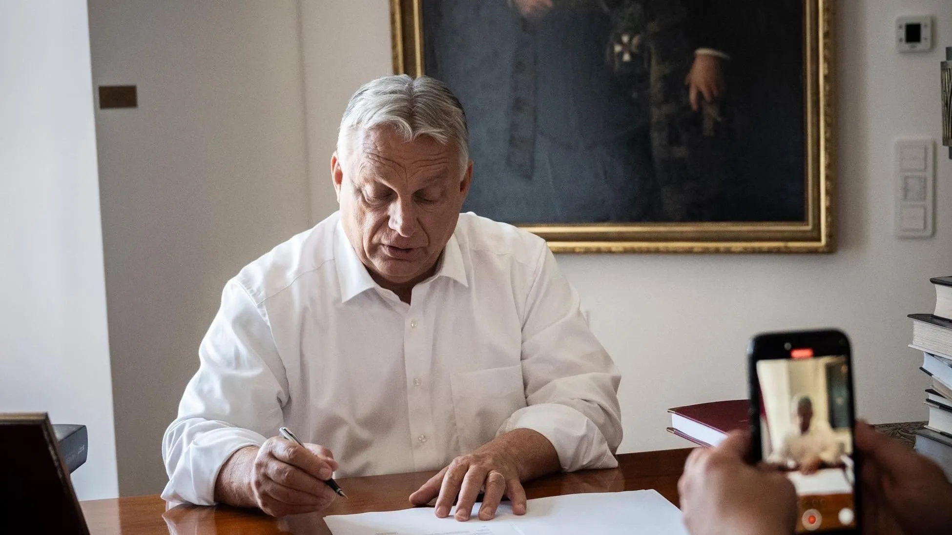Orbán Viktor: Brüsszel újabb migránshullámot szabadítana Magyarországra