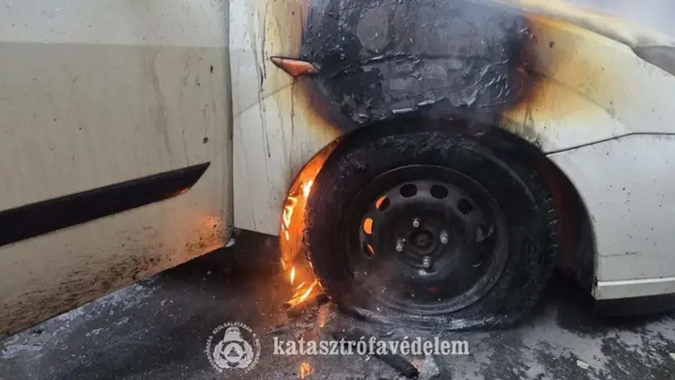 Gázóra mellett gyulladt ki egy autó Mezőhegyesen
