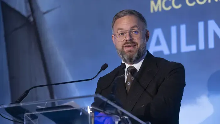 Orbán Balázs: Baloldali megszorítócsomag körvonalazódik a Tisza Párt 600 oldalas dokumentumában