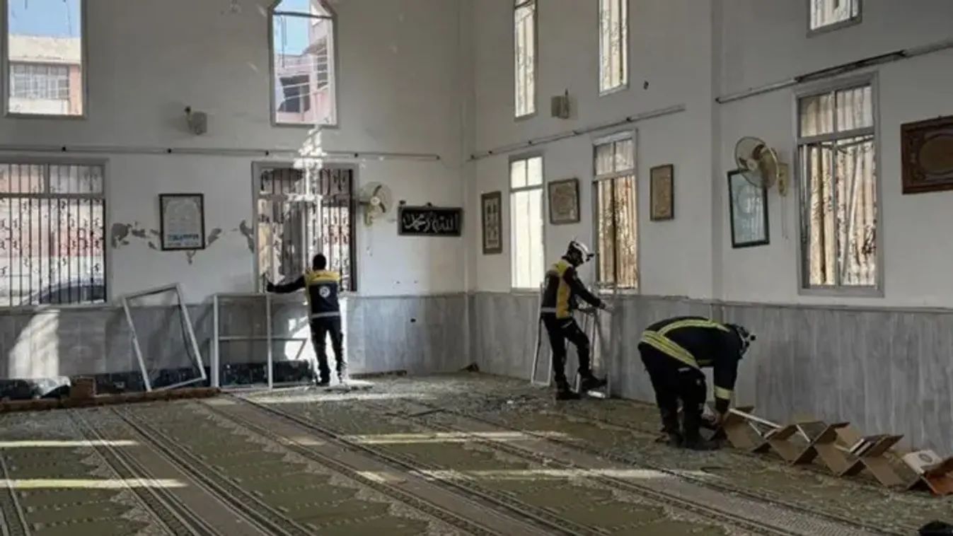 Szíriában többen meghaltak egy alavita mecsetben elkövetett robbantásban